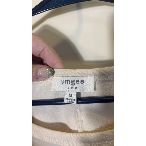 Umgee Women's Ivory Floral Embroidered Sheer Puff Long Sleeve Top Size Medium - Picture 3 of 8